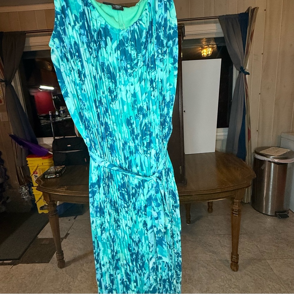 NWT Lane Bryant size 22/24 Peated Teal/ Turquoise Patterned Maxi Dress - Picture 4 of 6